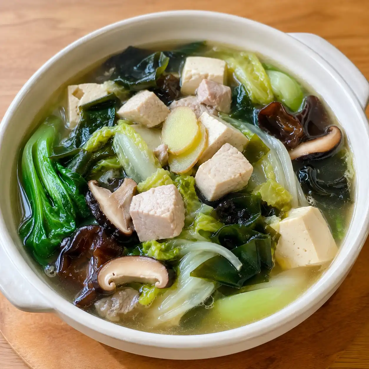 台式昆布豆腐海帶芽雞湯