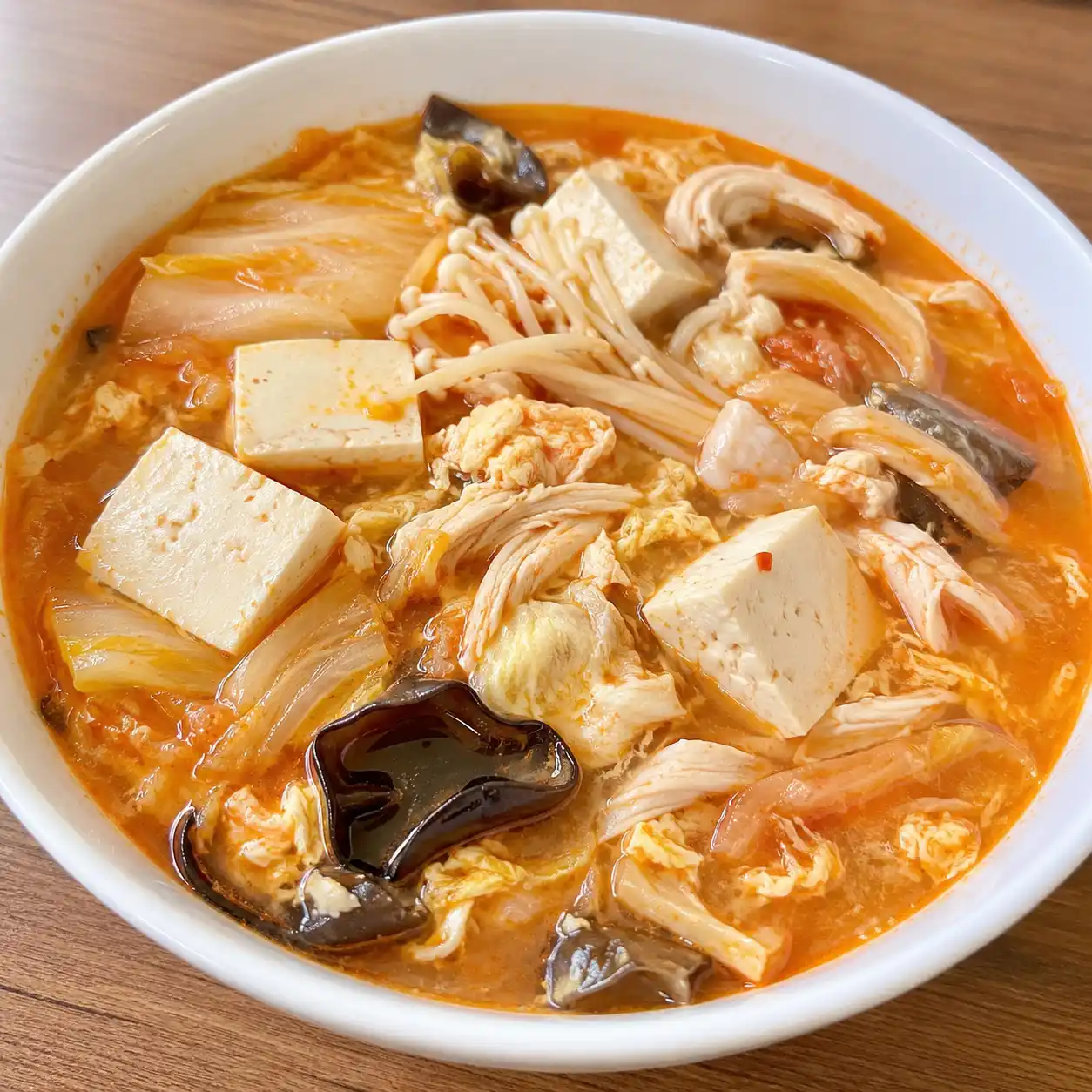 泡菜豆腐雞絲飽足湯