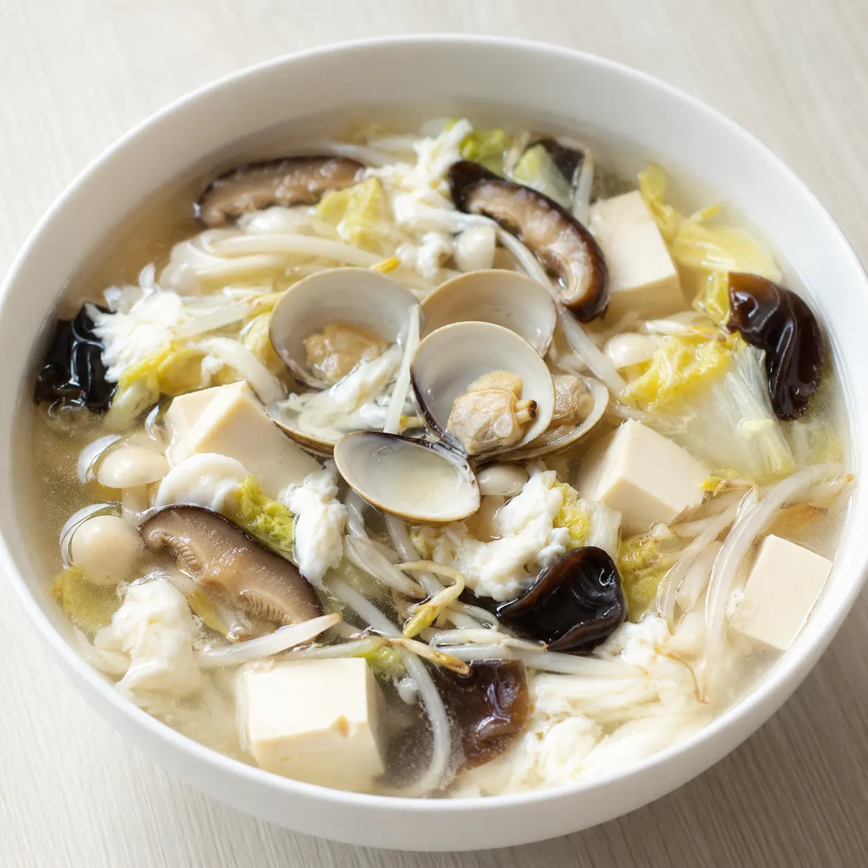 蛤蜊豆腐蛋白菇菇湯