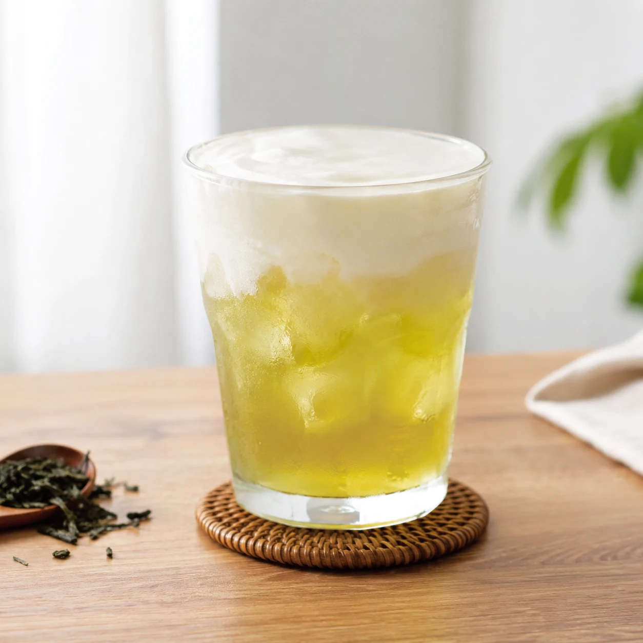 優格綠茶奶蓋感飲