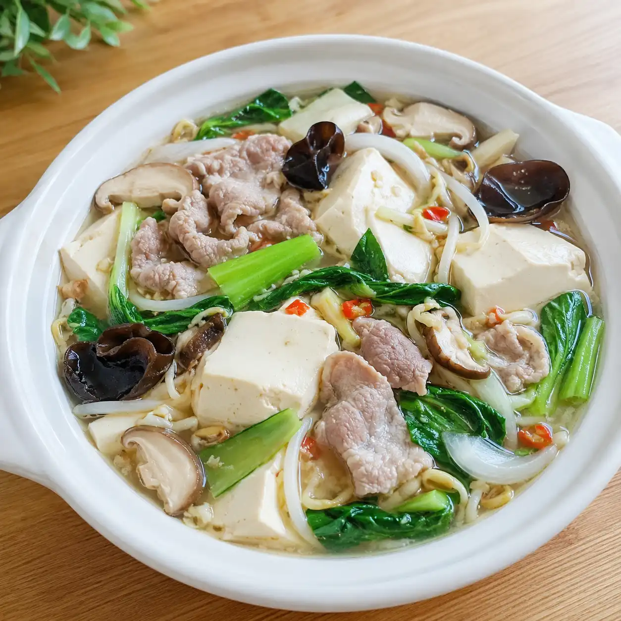 蒜辣瘦肉片嫩豆腐鍋