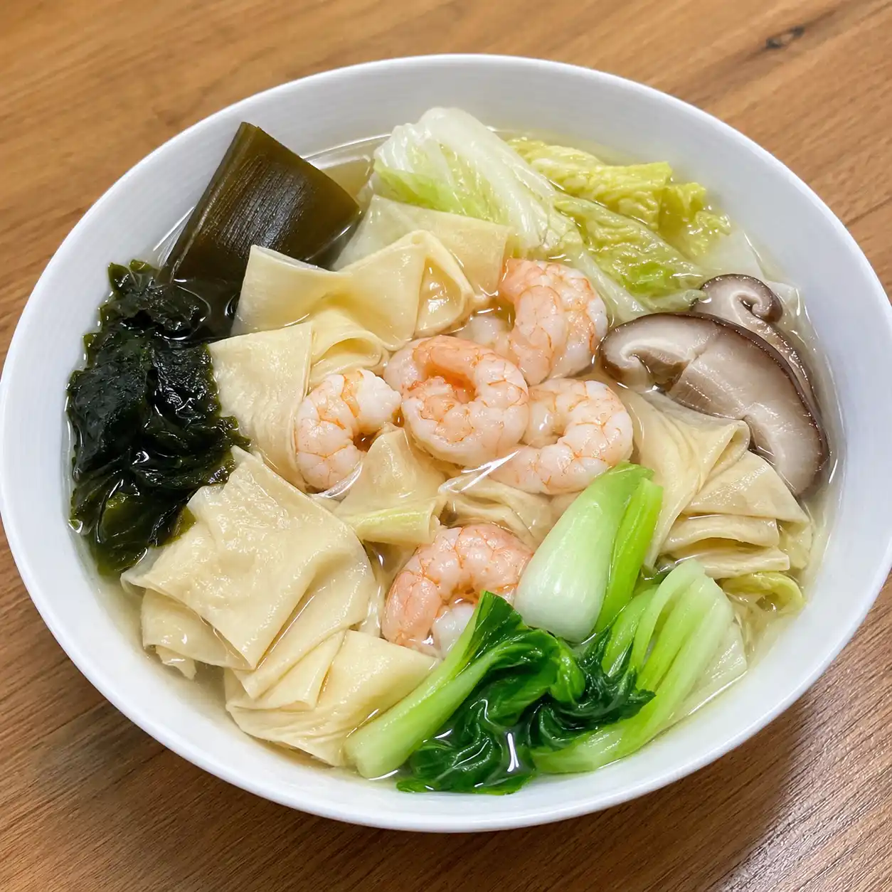 昆布蝦仁千張雲吞麵感湯