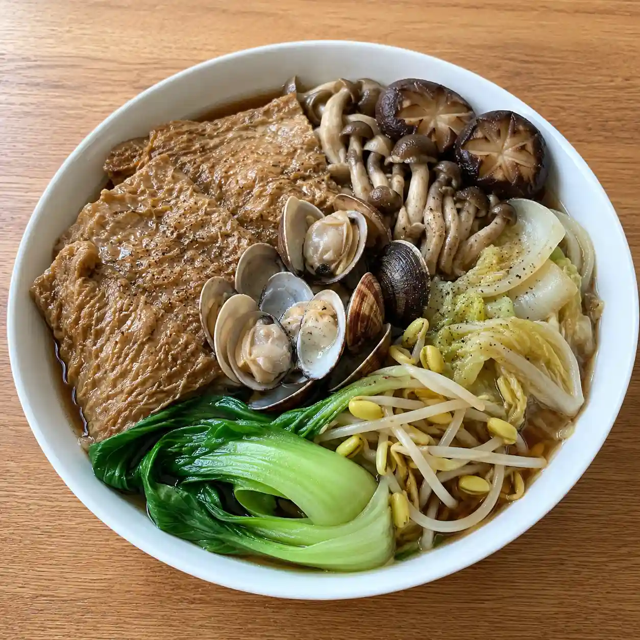 黑蒜蛤蜊滷豆包菇菜