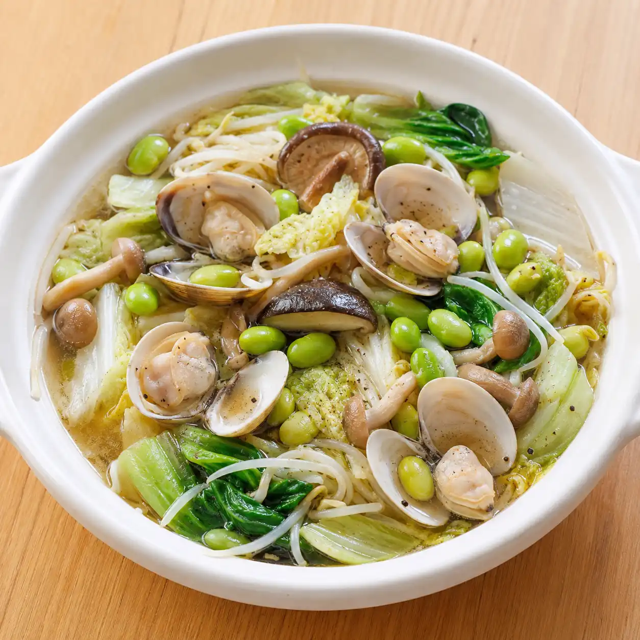 黑蒜蛤蜊毛豆菇菜煮