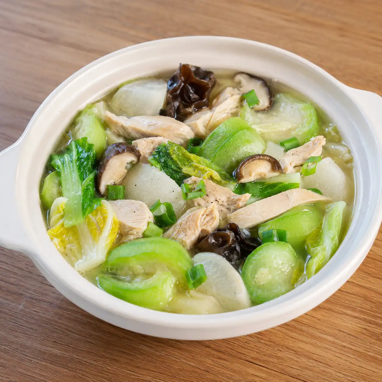白胡椒雞肉絲瓜白菜煲