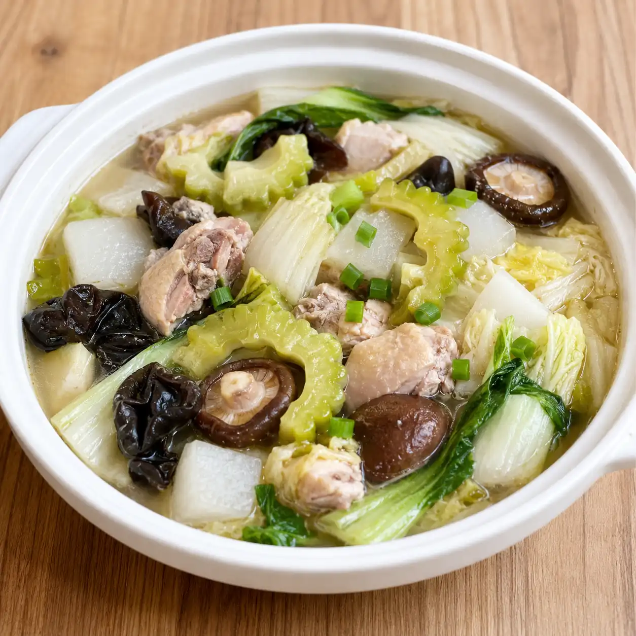 白胡椒雞肉苦瓜白菜煲