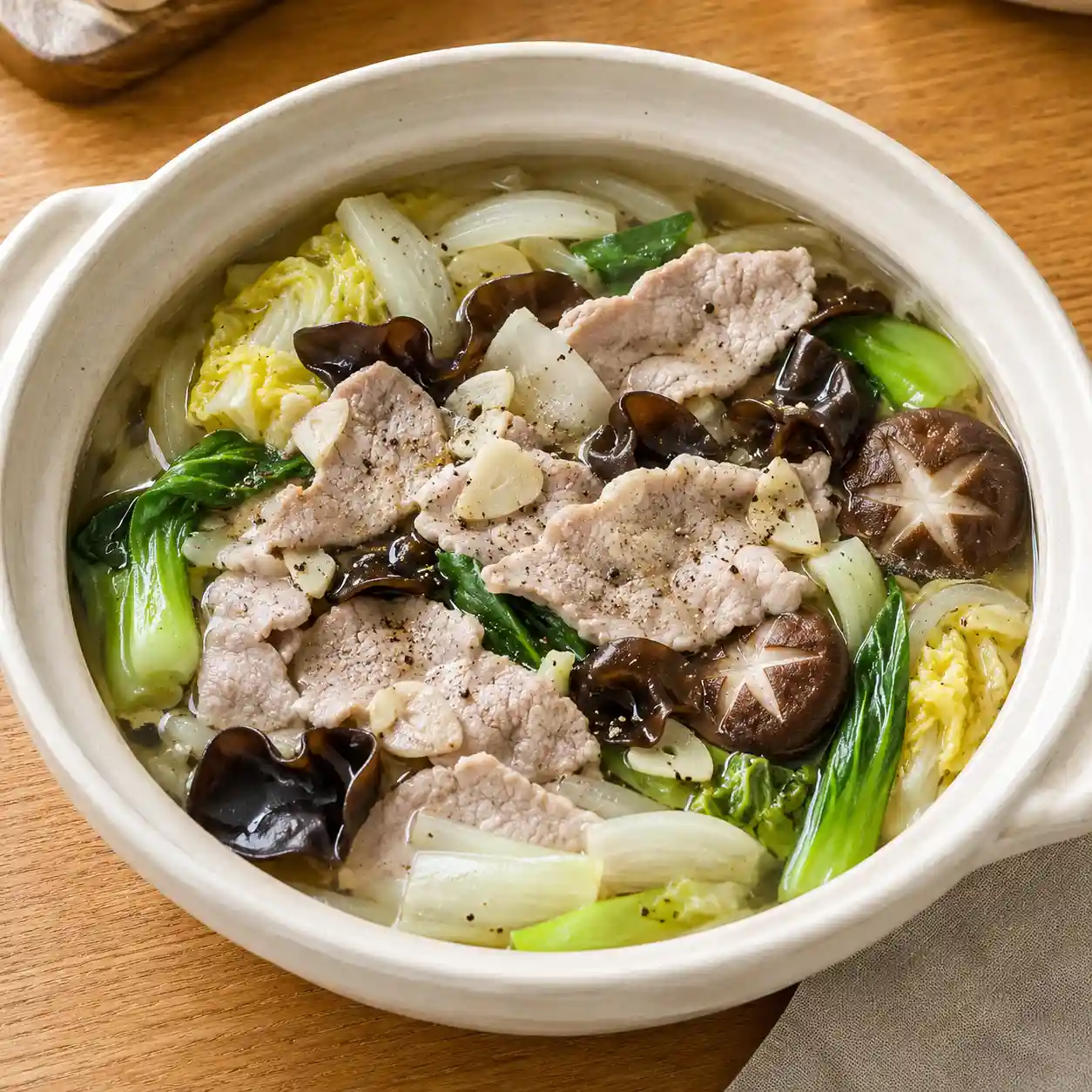 黑胡椒瘦肉木耳疊煮鍋