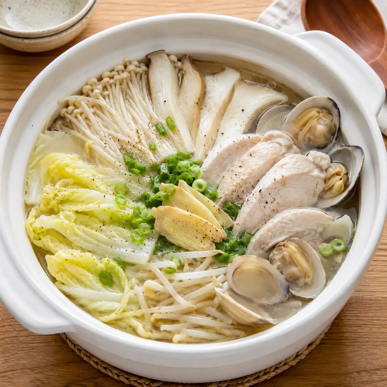 胡椒菇香蛤蜊雞肉鍋