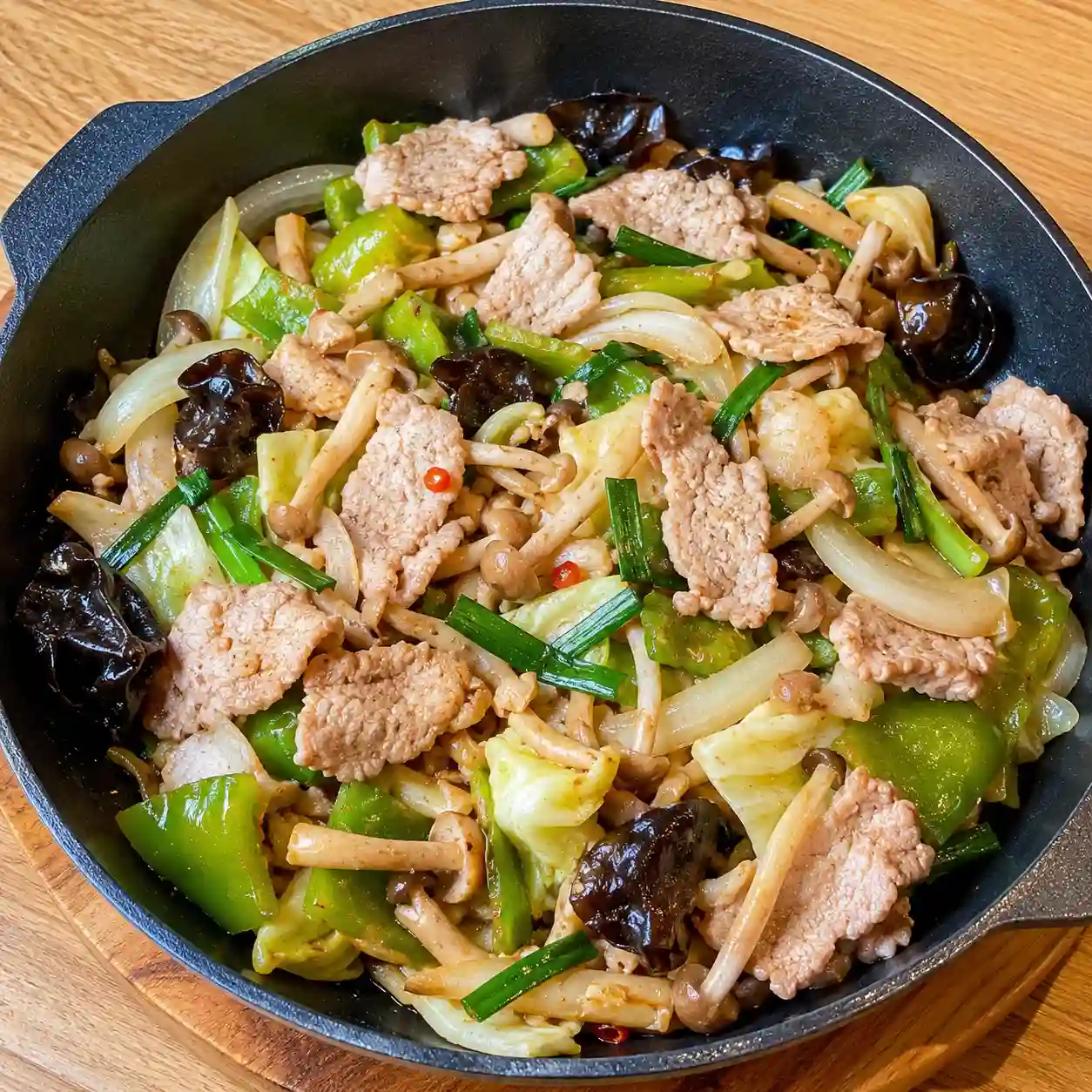 蒜辣瘦肉片海鮮菇乾鍋