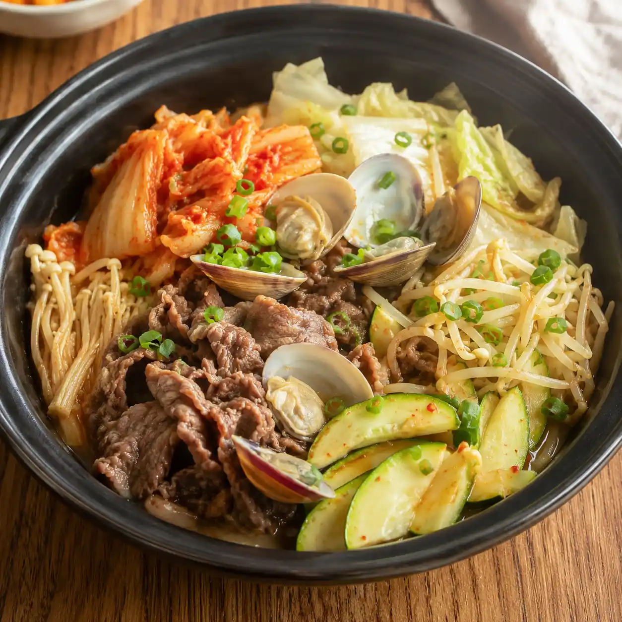 泡菜牛肉蛤蜊高纖鍋