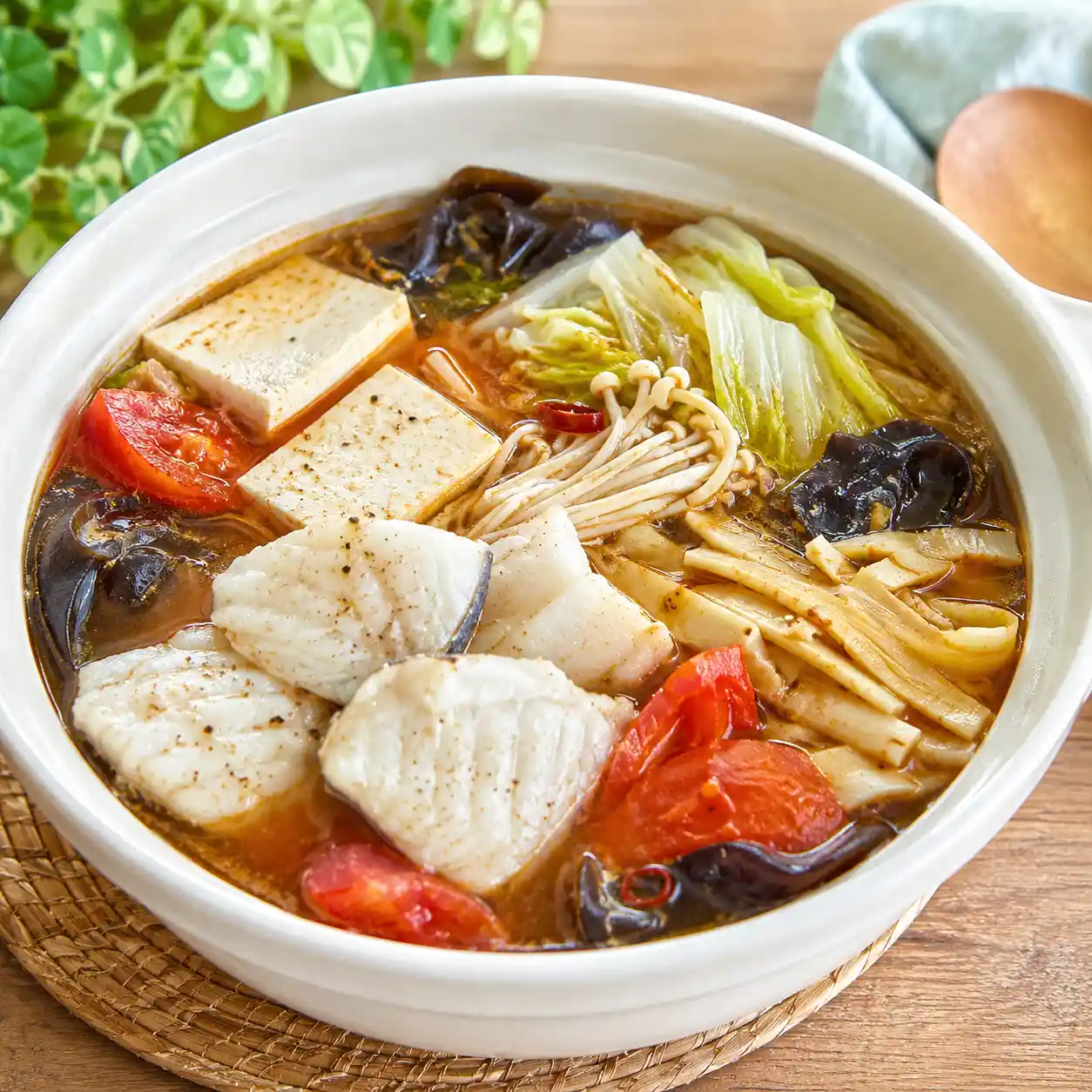 酸辣番茄豆腐魚丸風鍋