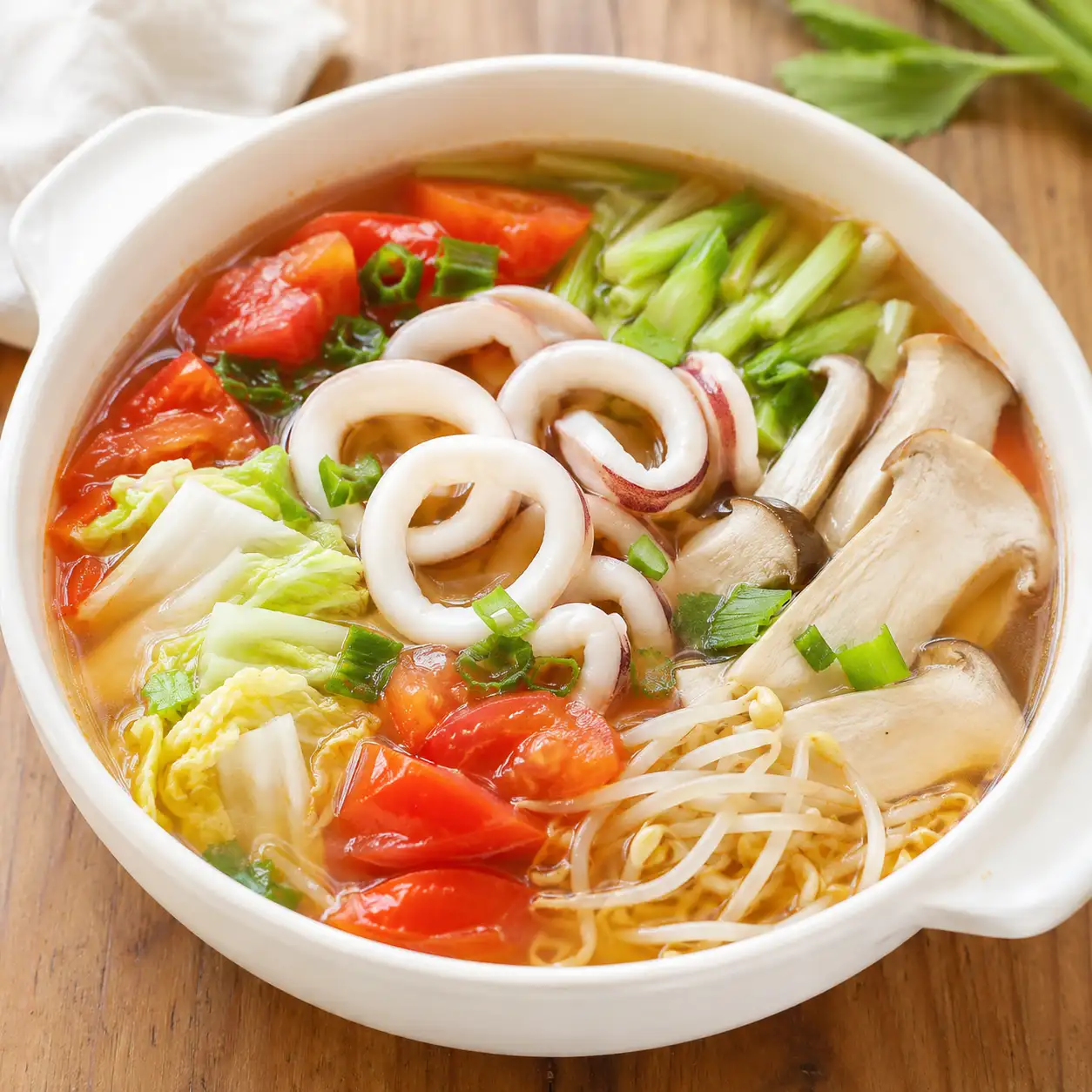 芹菜番茄透抽清爽鍋
