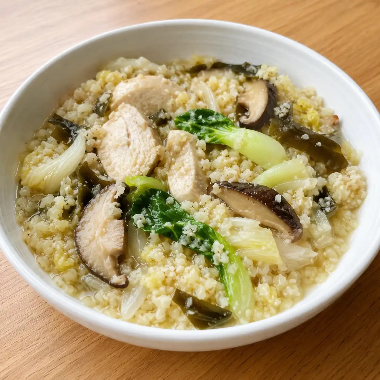 昆布雞胸花椰米菜盤鍋飯