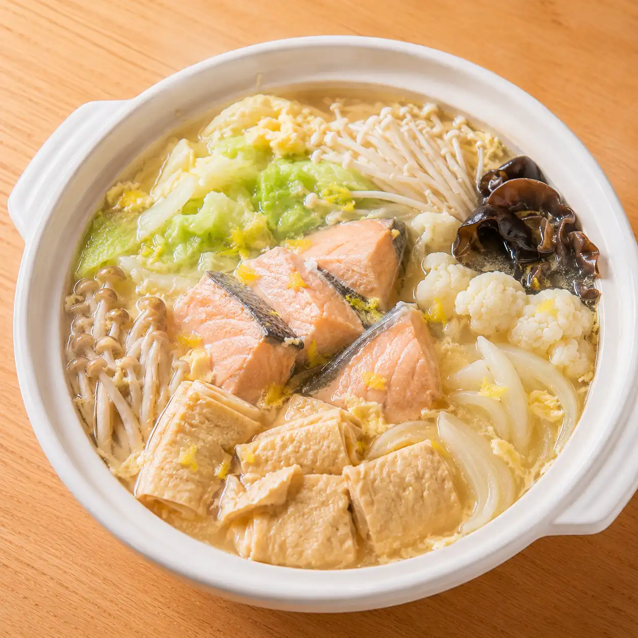 柚香味噌鮭魚豆皮鍋