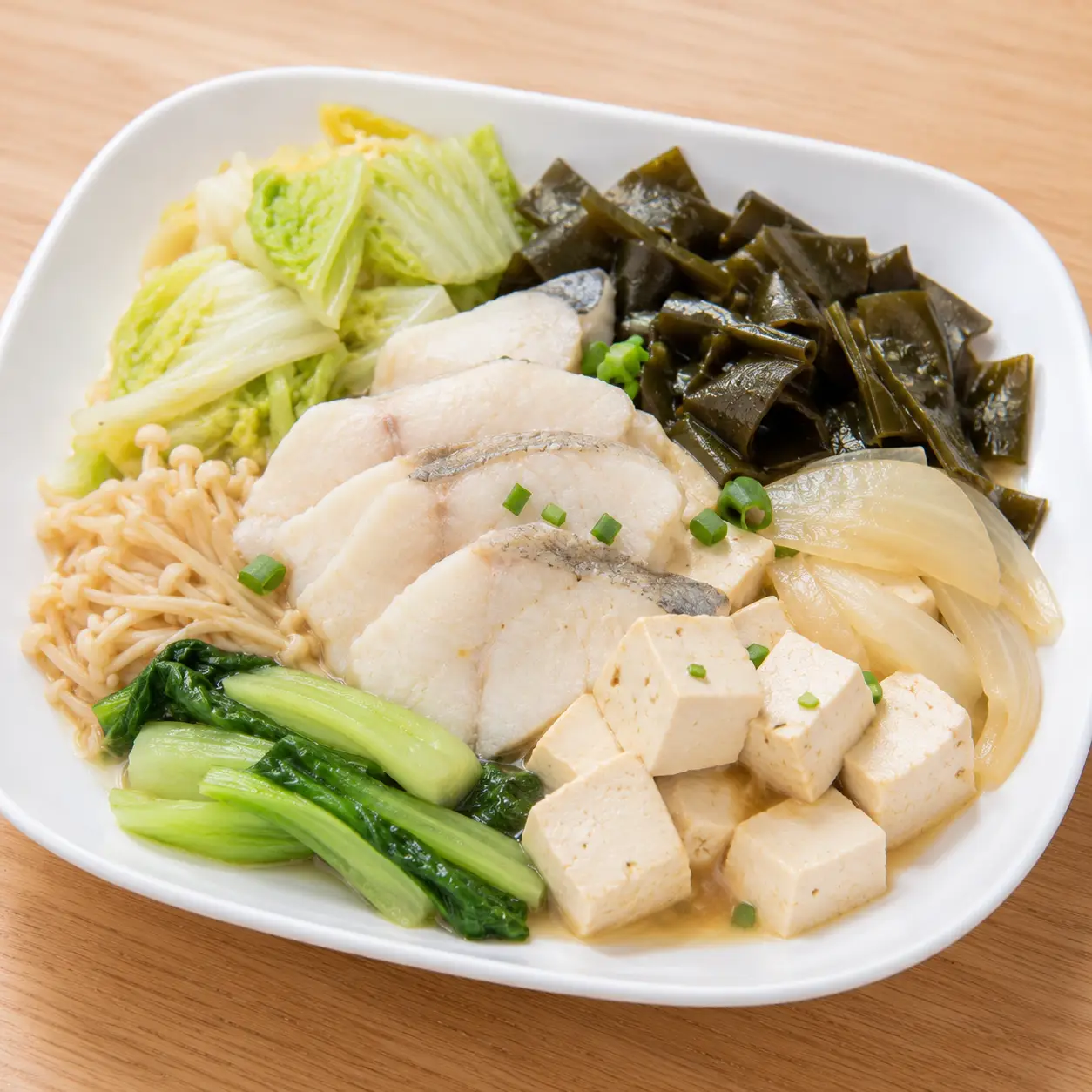 味噌豆腐魚片滷味盤