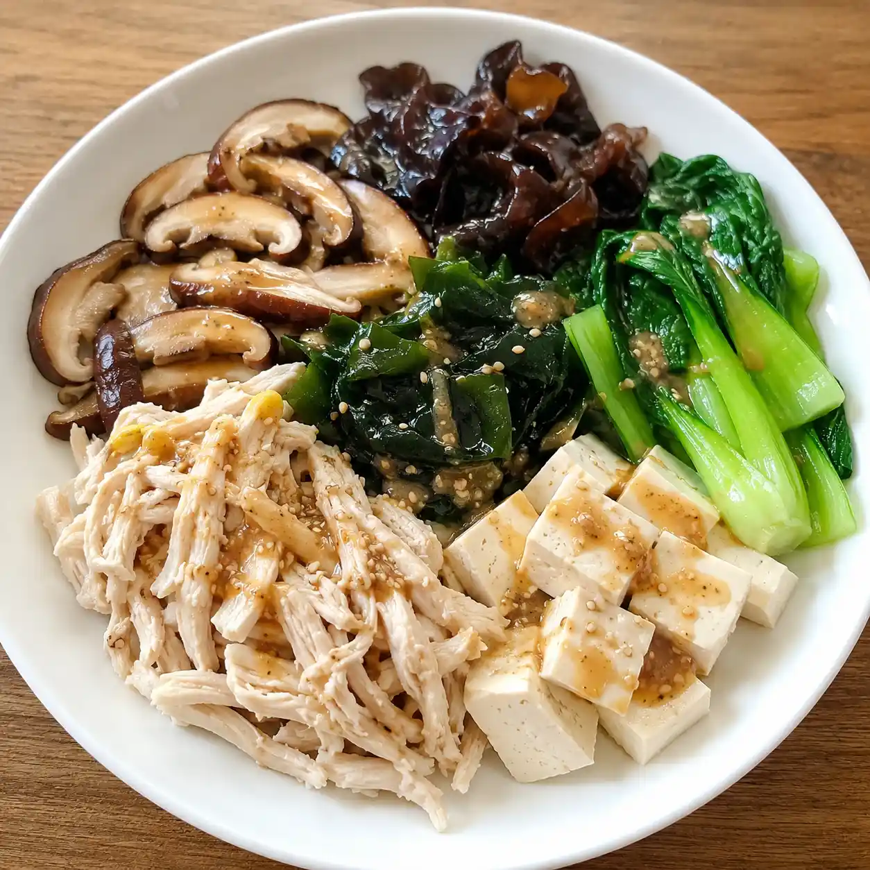 胡麻香菇豆腐雞絲盤