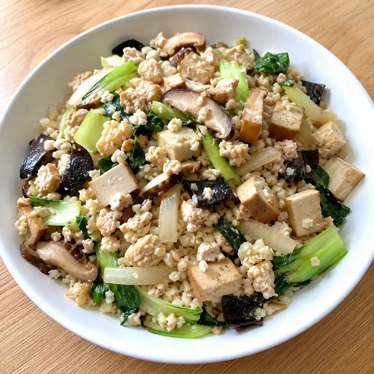 蒜香雞胸豆干肉末花椰米