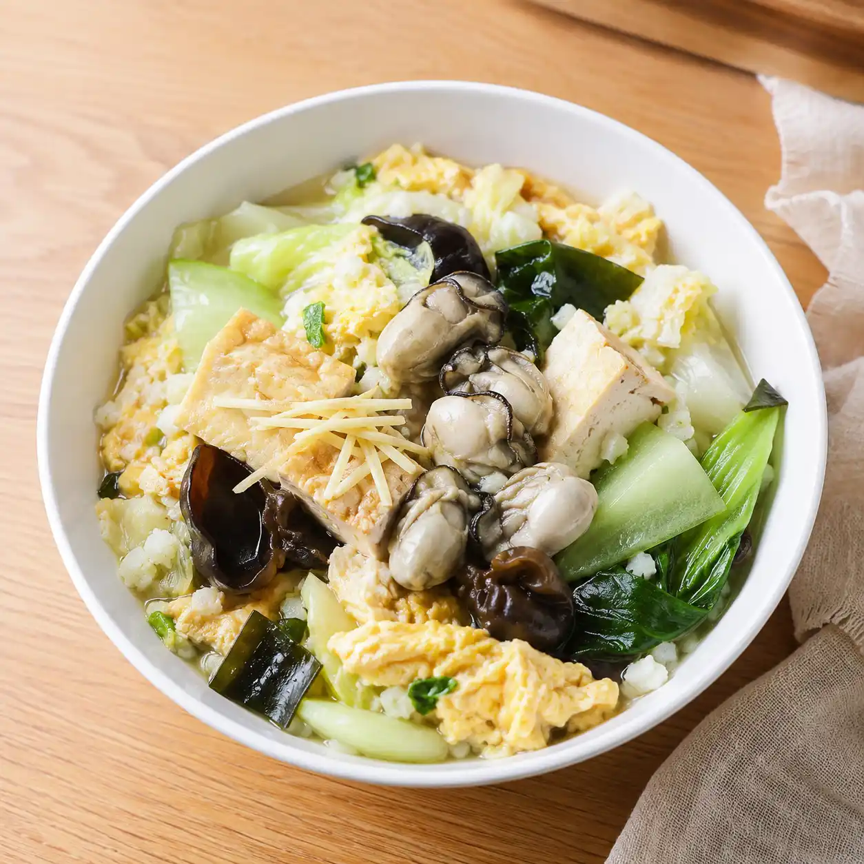 香滷豆腐鮮蚵青菜飯感碗