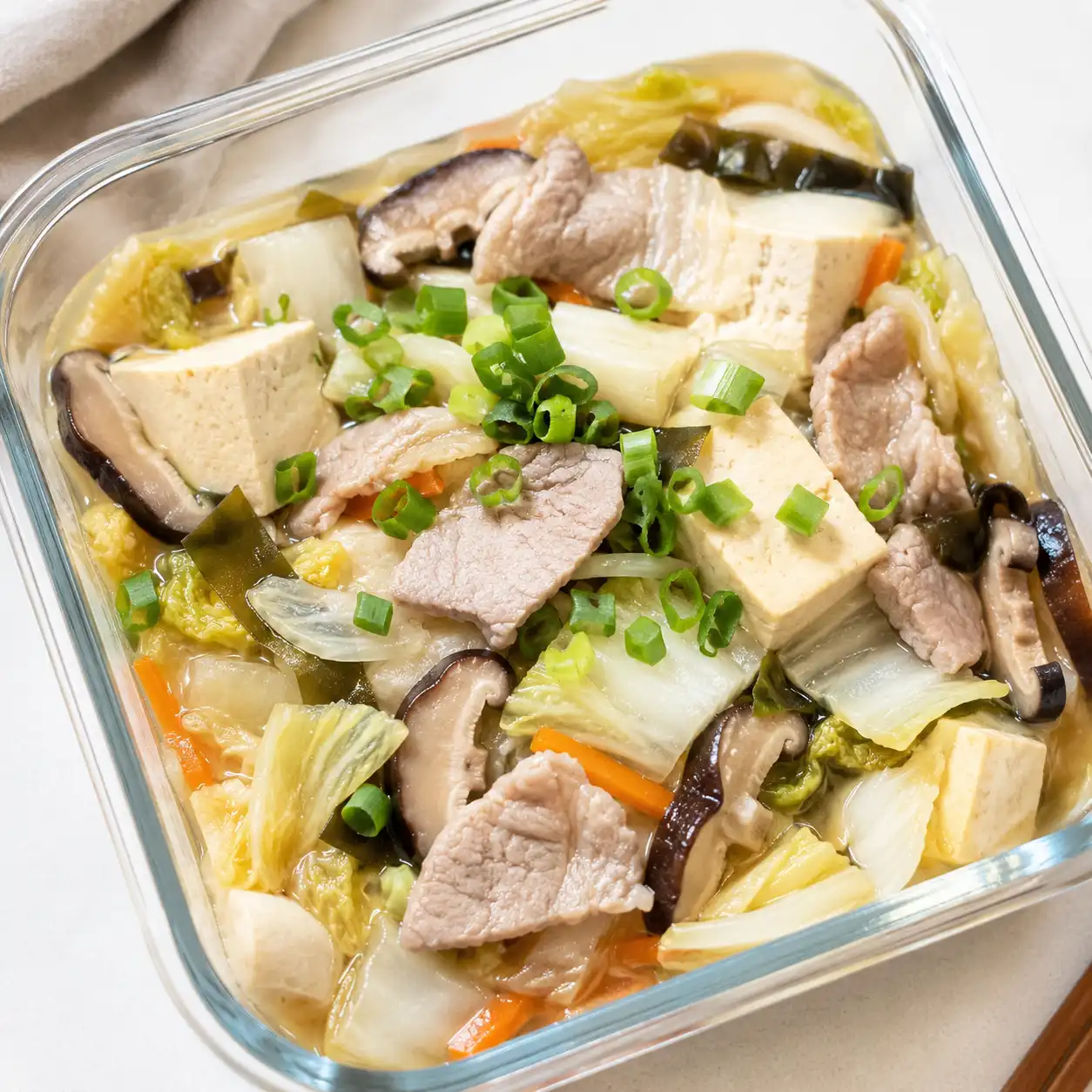 豆腐香菇瓜仔瘦肉白菜盒
