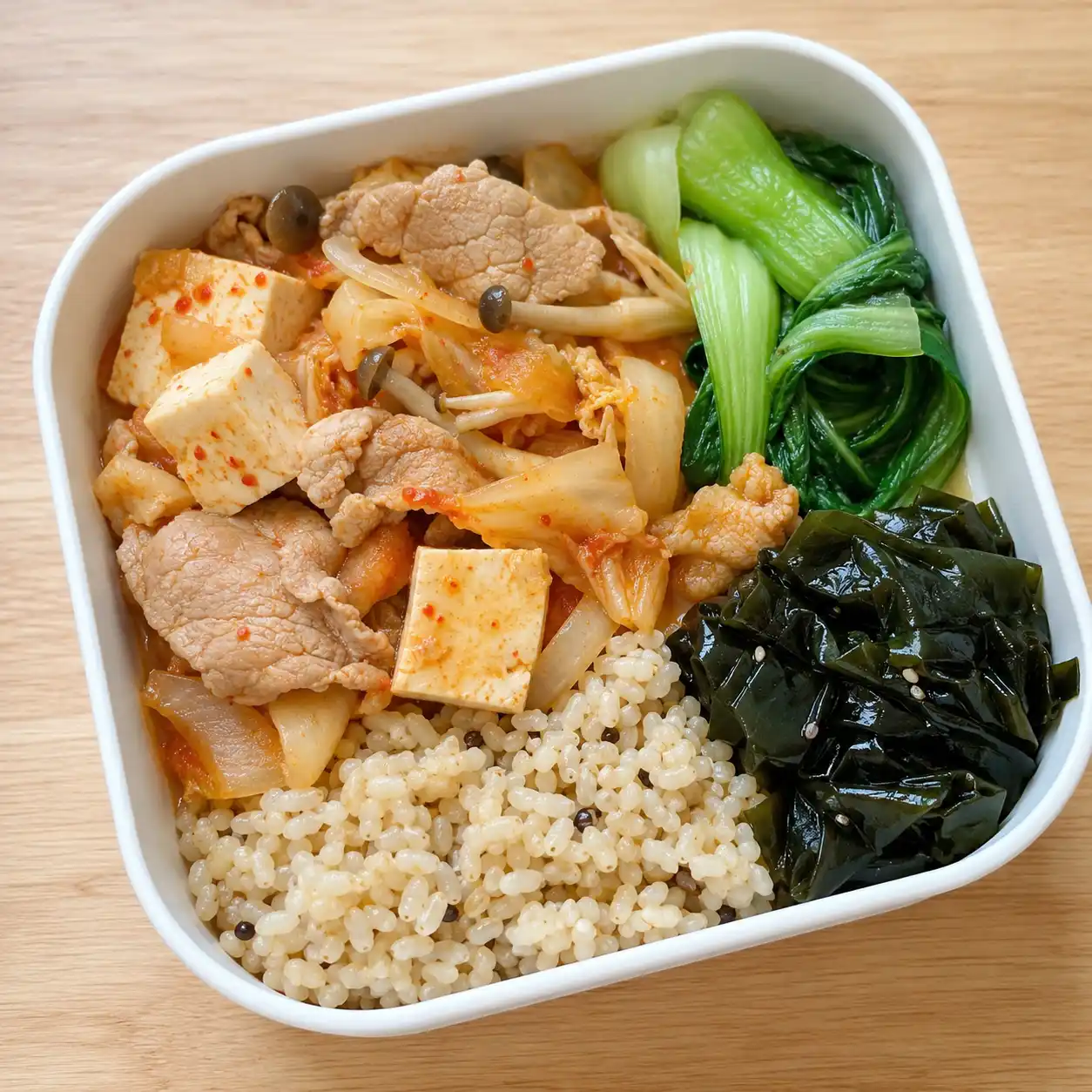 泡菜瘦肉豆腐半飯盒