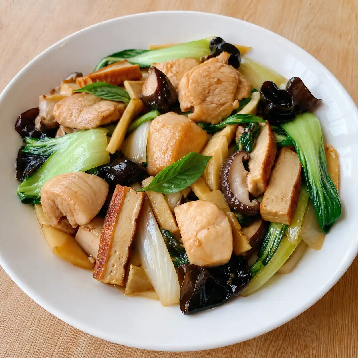 三杯雞肉豆干滷炒盤