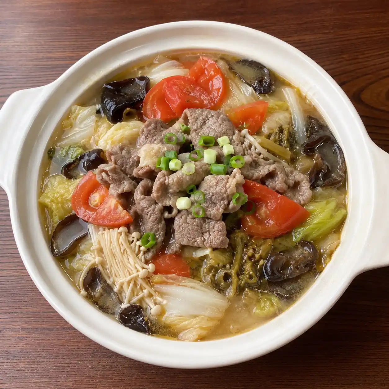 番茄酸菜牛肉菇菜煲