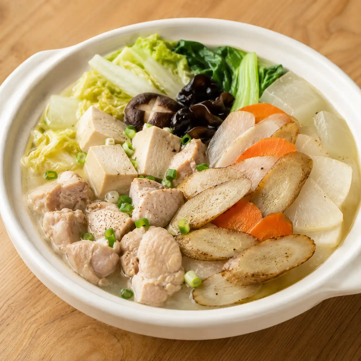 白胡椒雞肉牛蒡白蘿蔔薄片煲