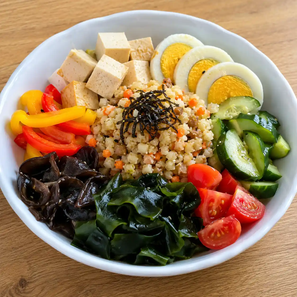 昆布海帶芽根莖花椰米豆腐冷碗