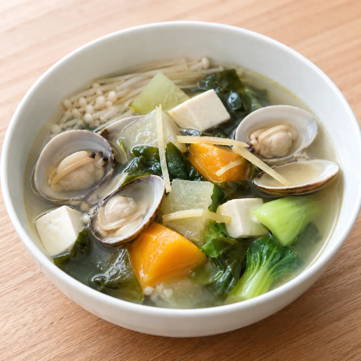 蛤蜊豆腐南瓜海帶芽湯餐