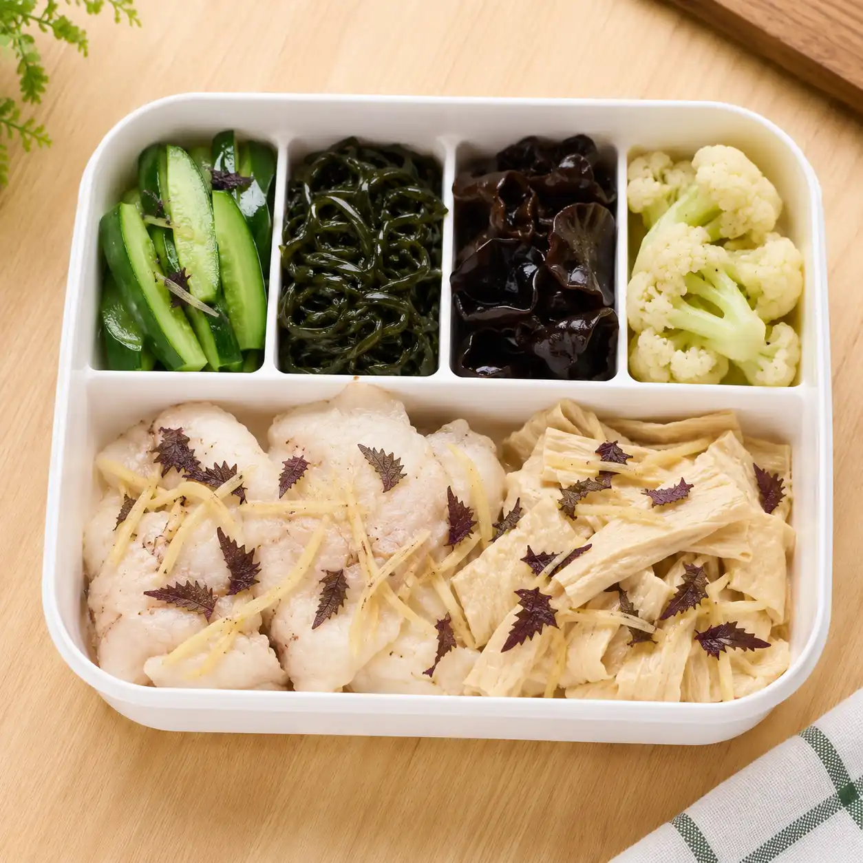 紫蘇薑醋魚片豆皮冷便當