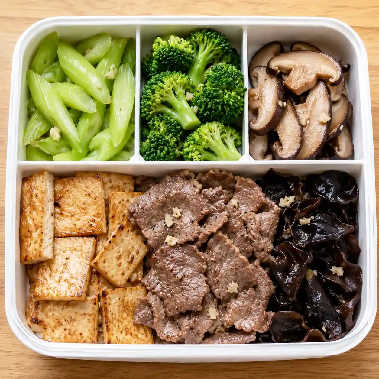 蒜香牛肉豆干青菜盒