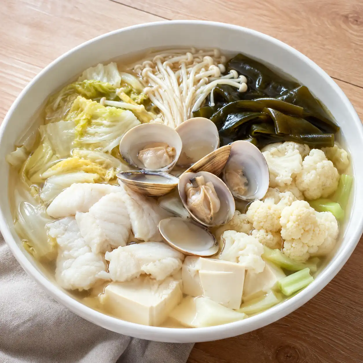 蛤蜊鮮滷魚片豆腐白菜