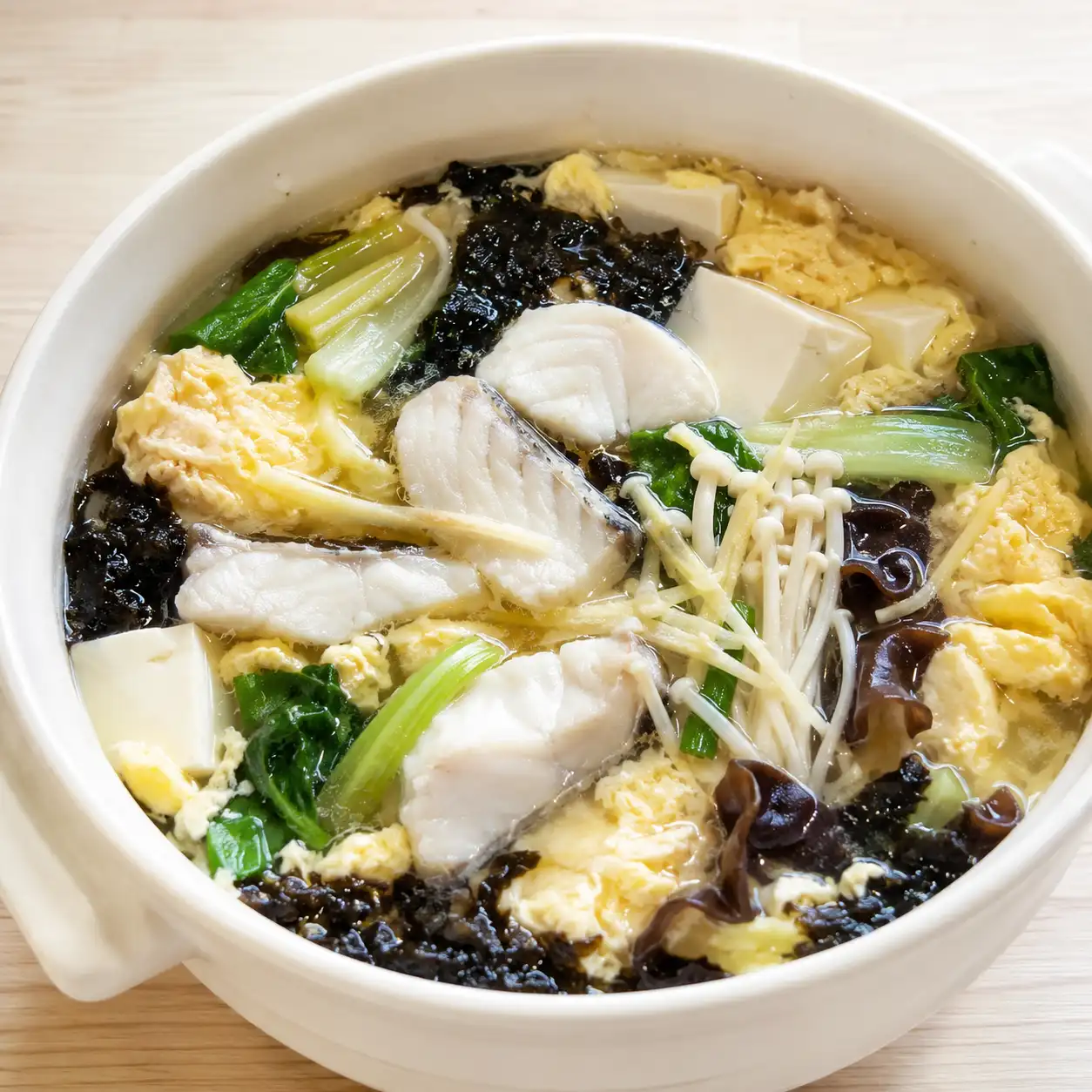 紫菜魚片蛋花豆腐鍋