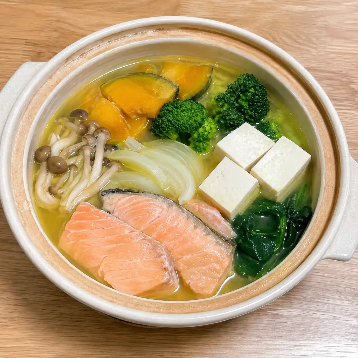 南瓜少量鮭魚豆腐鍋