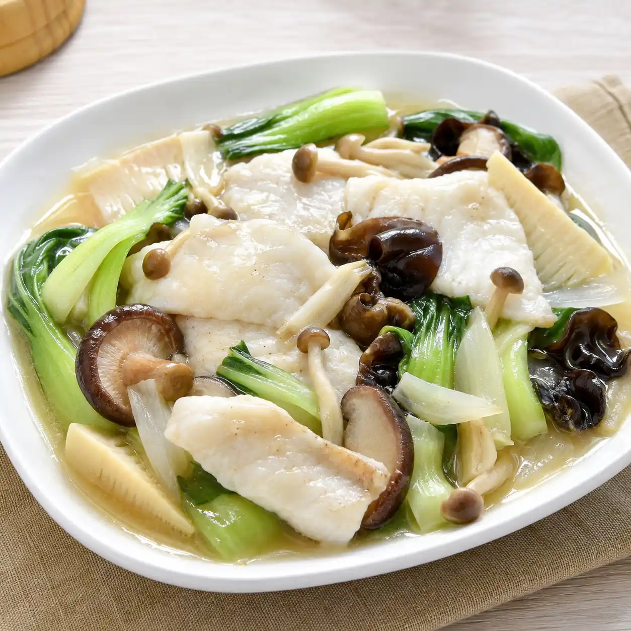 青江菜雙菇魚片燴