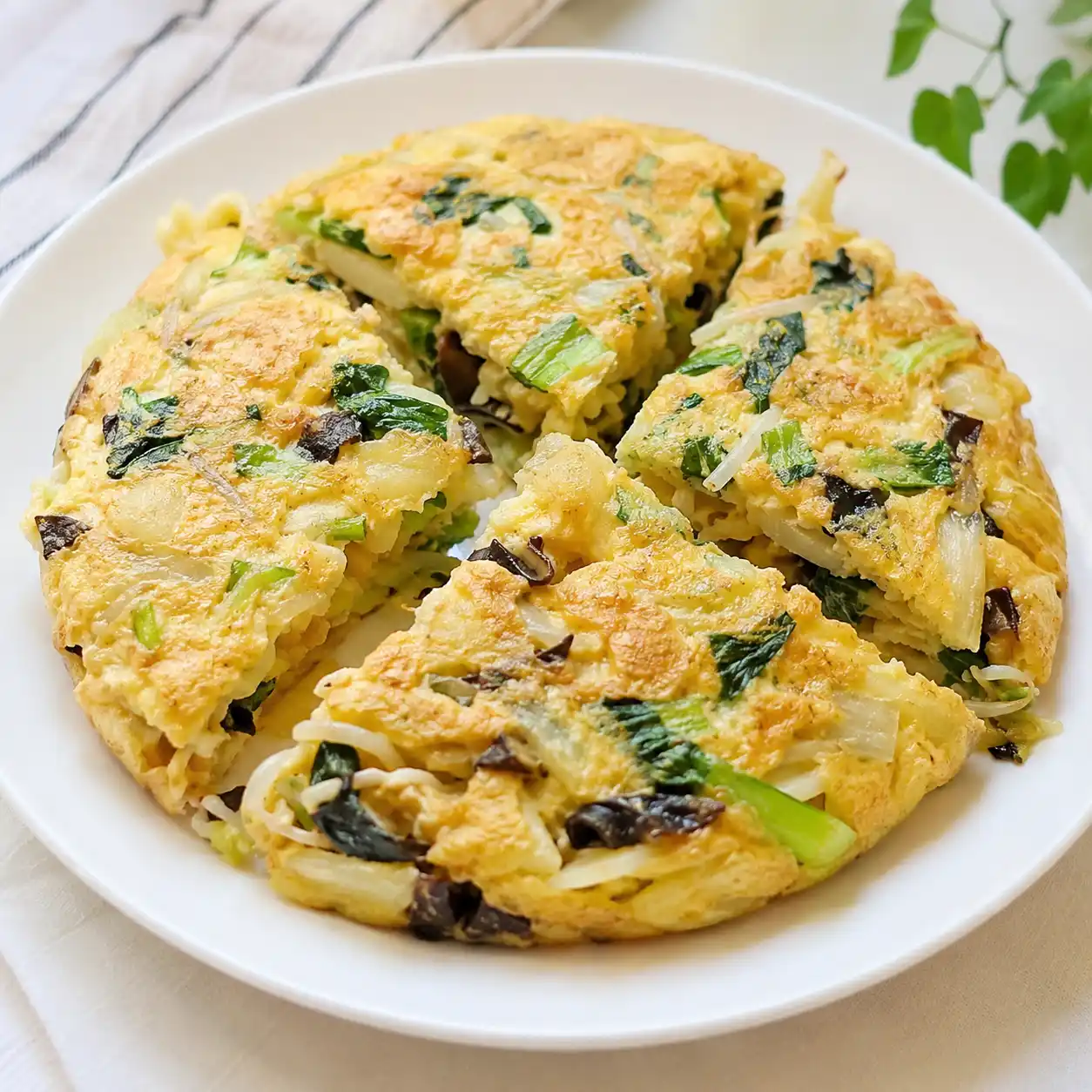 蒜香雞蛋雙耳豆芽煎餅感