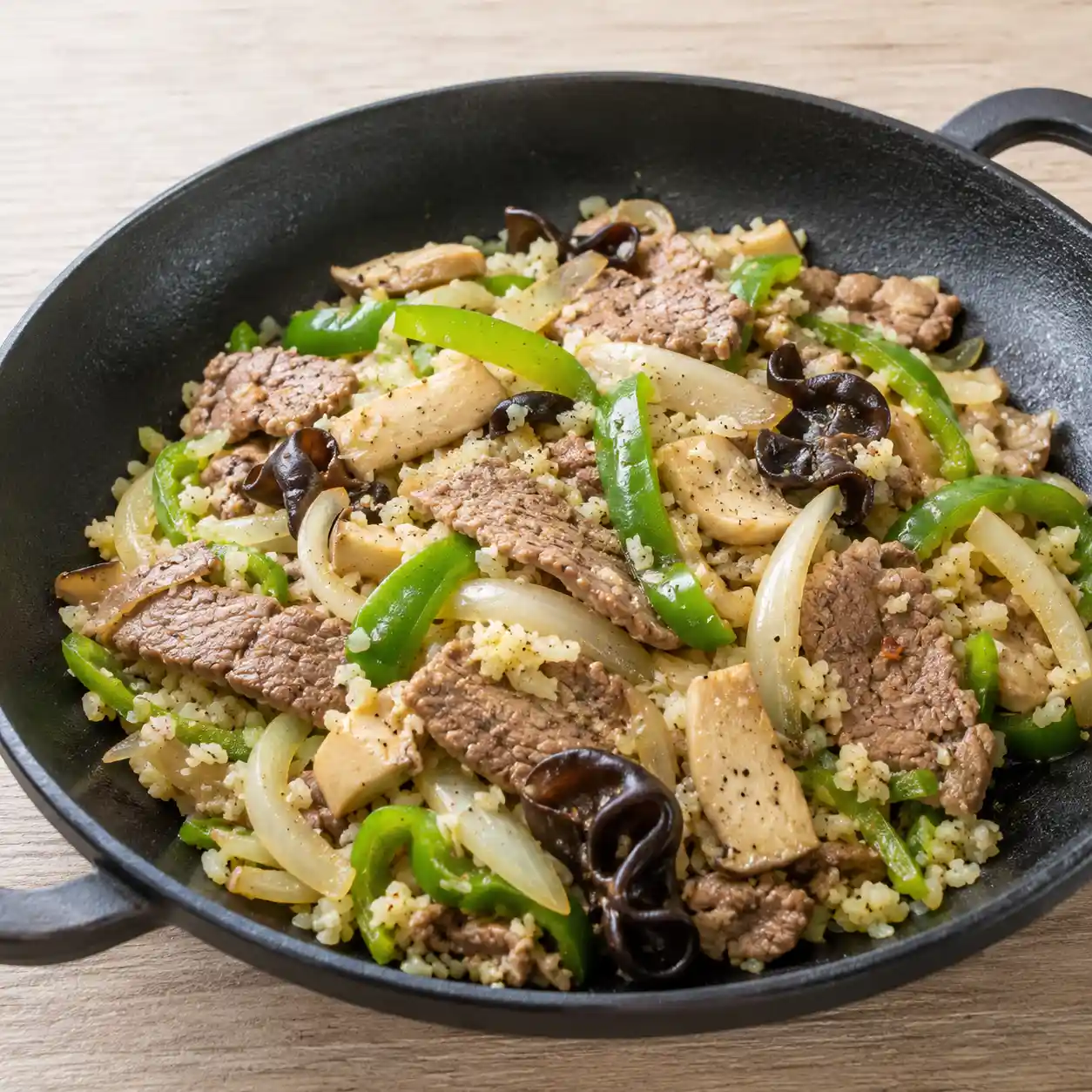 孜然牛肉青椒花椰米一鍋炒