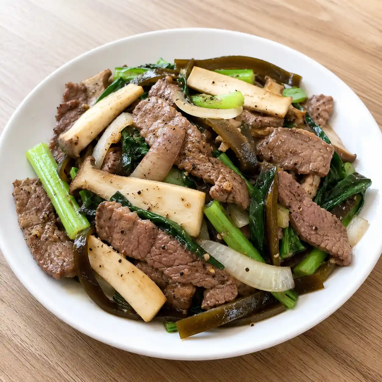黑胡椒牛肉昆布杏鮑盤