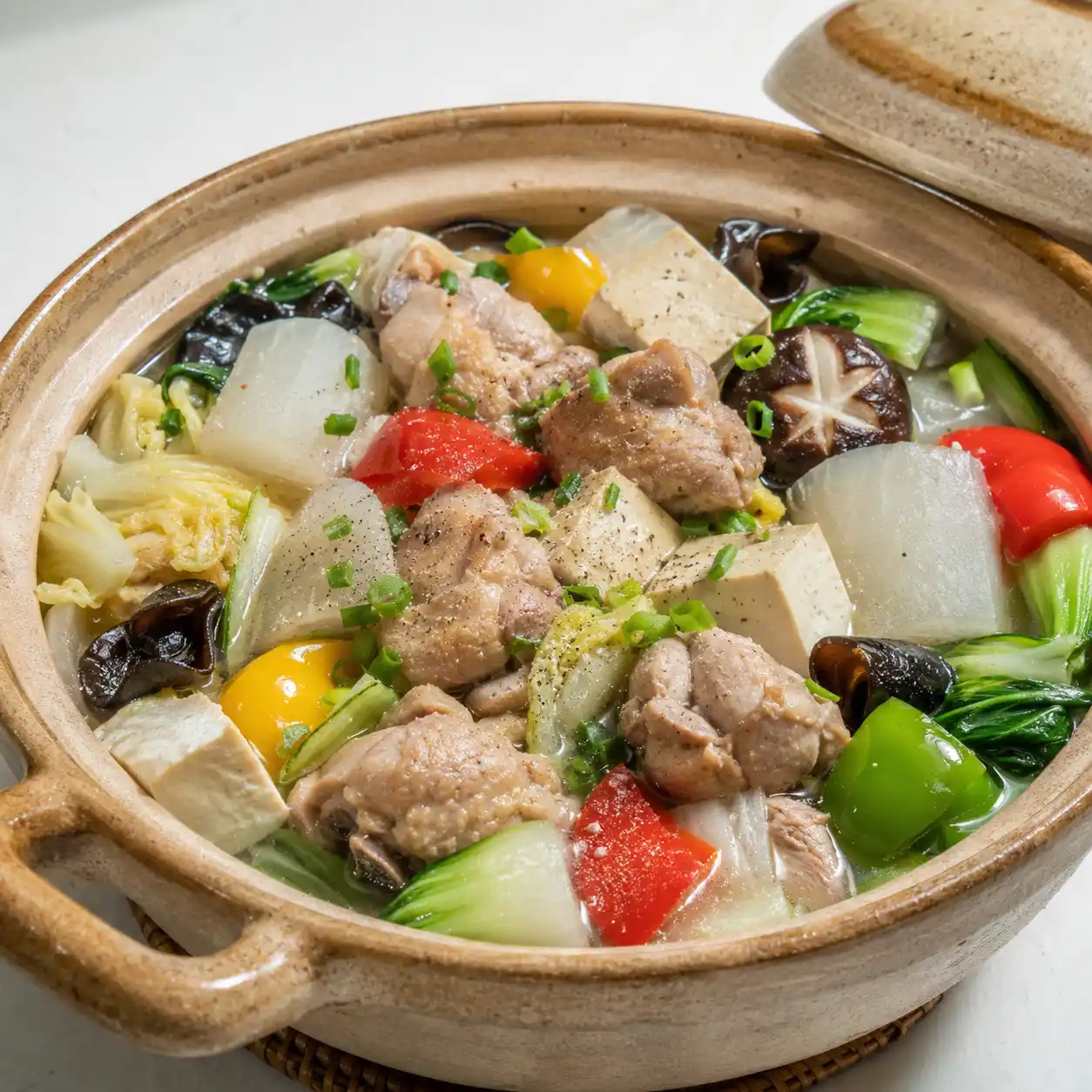 白胡椒雞肉蘿蔔豆腐一鍋煲