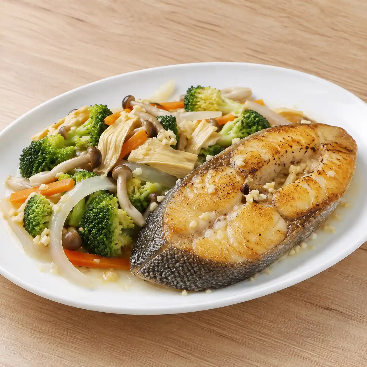 蒜香青花菜煎鯛魚排