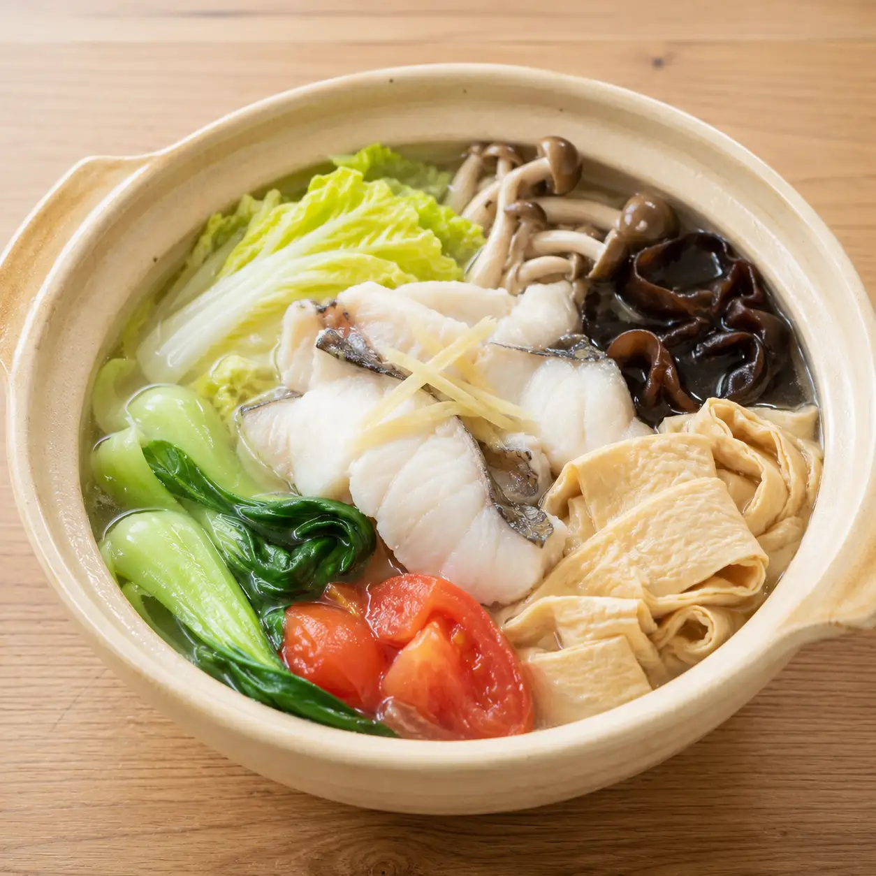 豆皮魚片白菜小火鍋