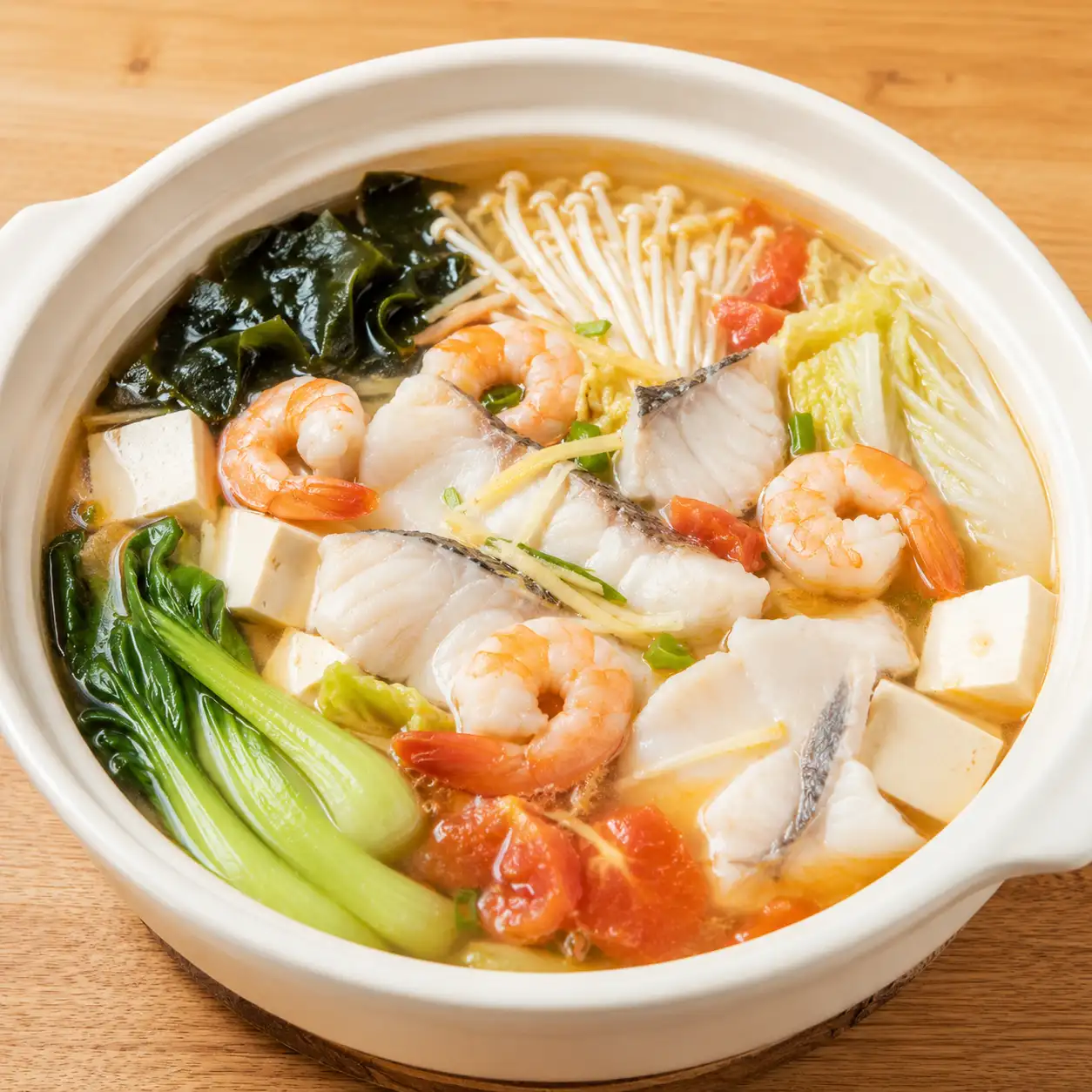 蝦仁魚片海味豆腐鍋