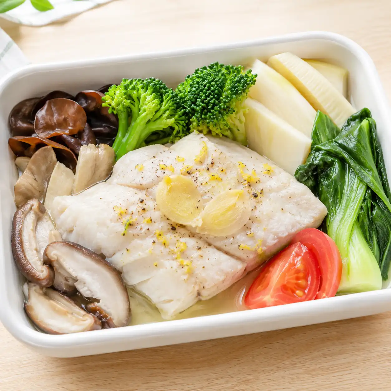 椒鹽檸檬蒸魚排便當