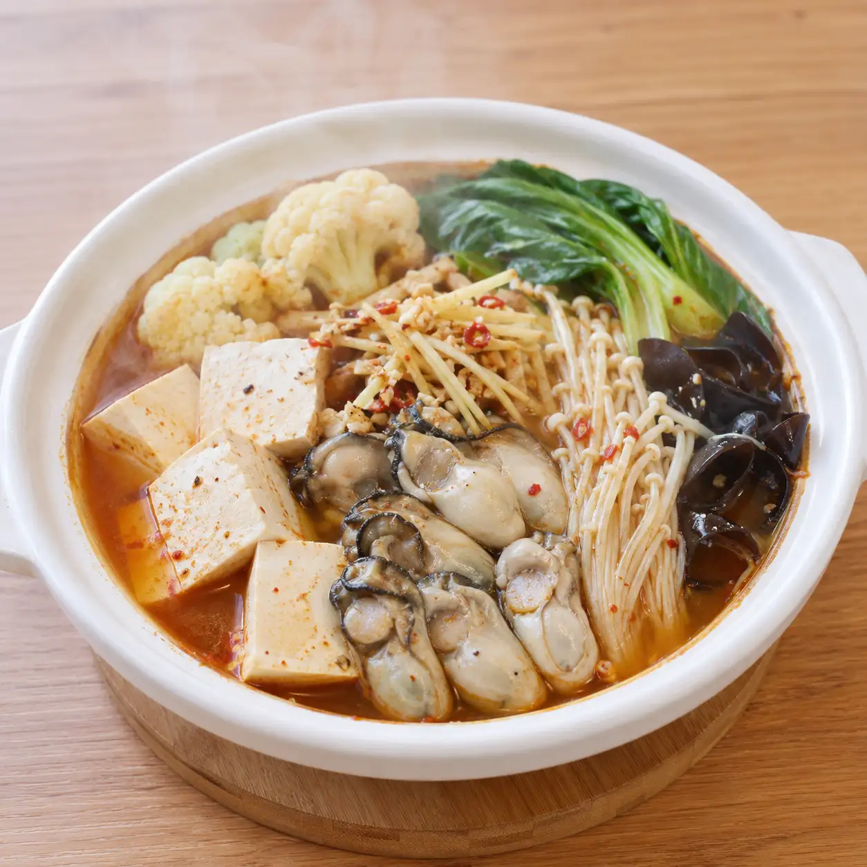 麻辣豆腐鮮蚵金針菇鍋