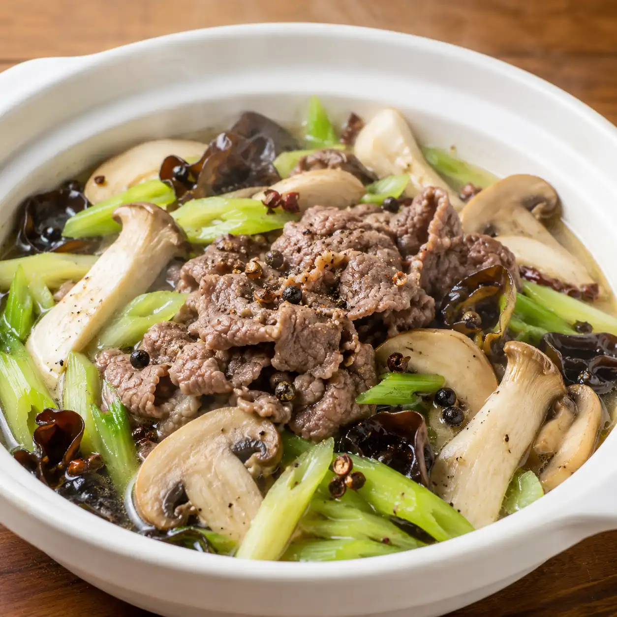 雙胡椒麻辣牛肉雙菇清鍋