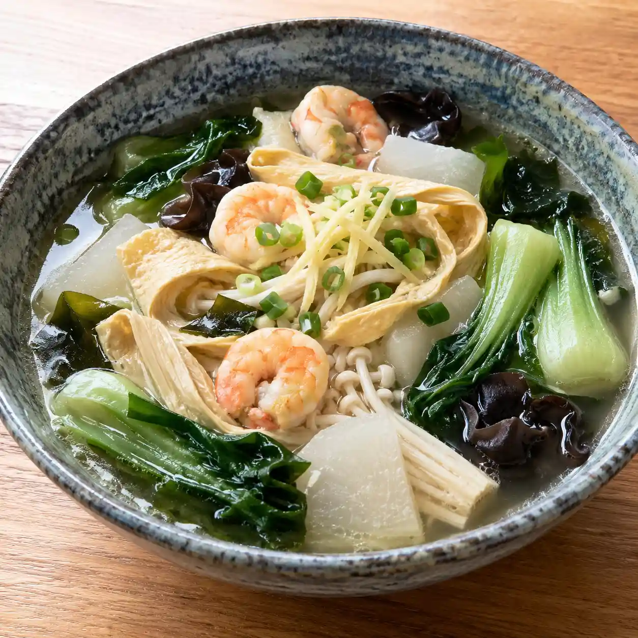 海味豆皮青江菜湯