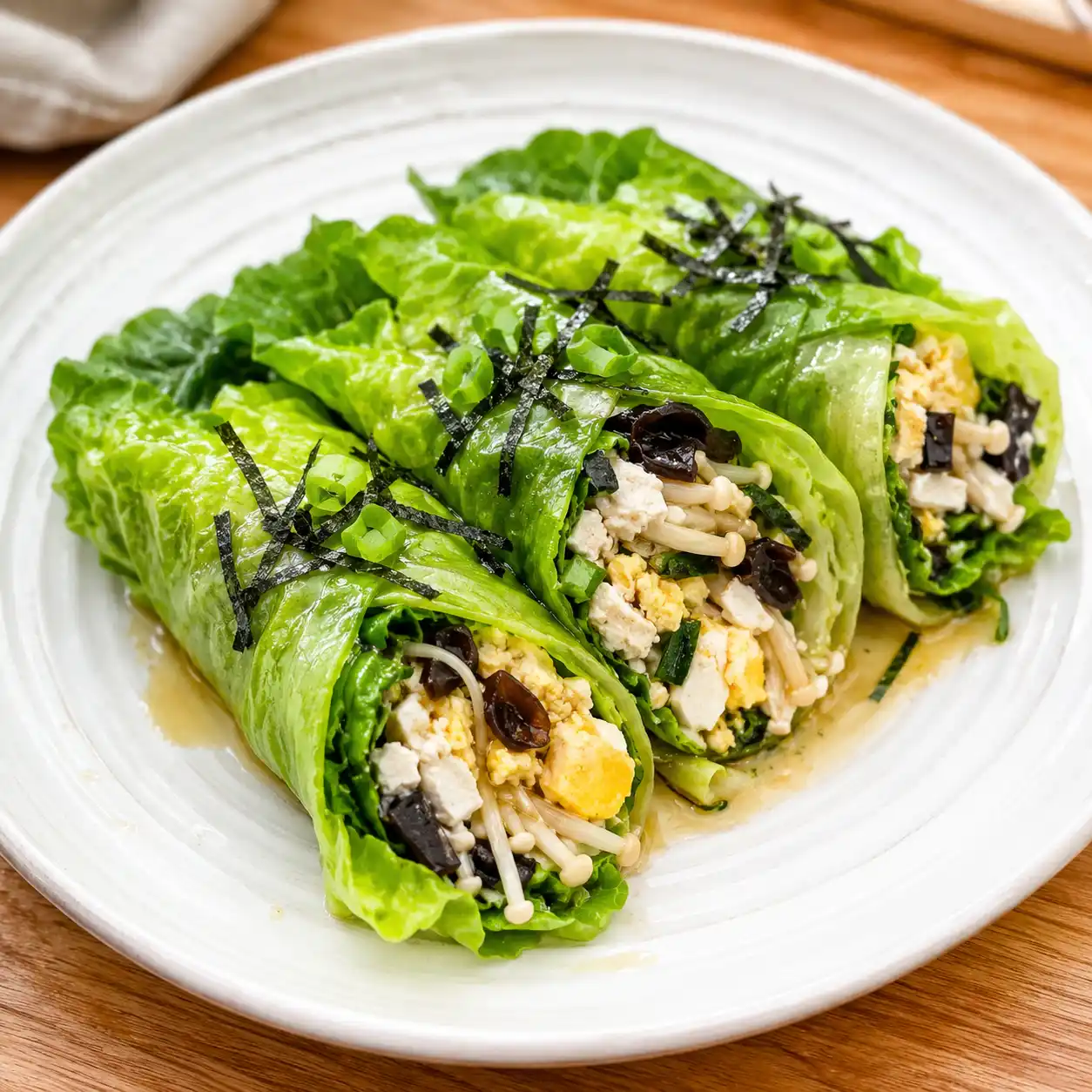 紫菜蛋香豆腐生菜卷
