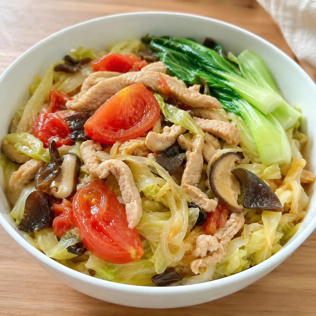 番茄瘦肉絲高麗菜飯感碗
