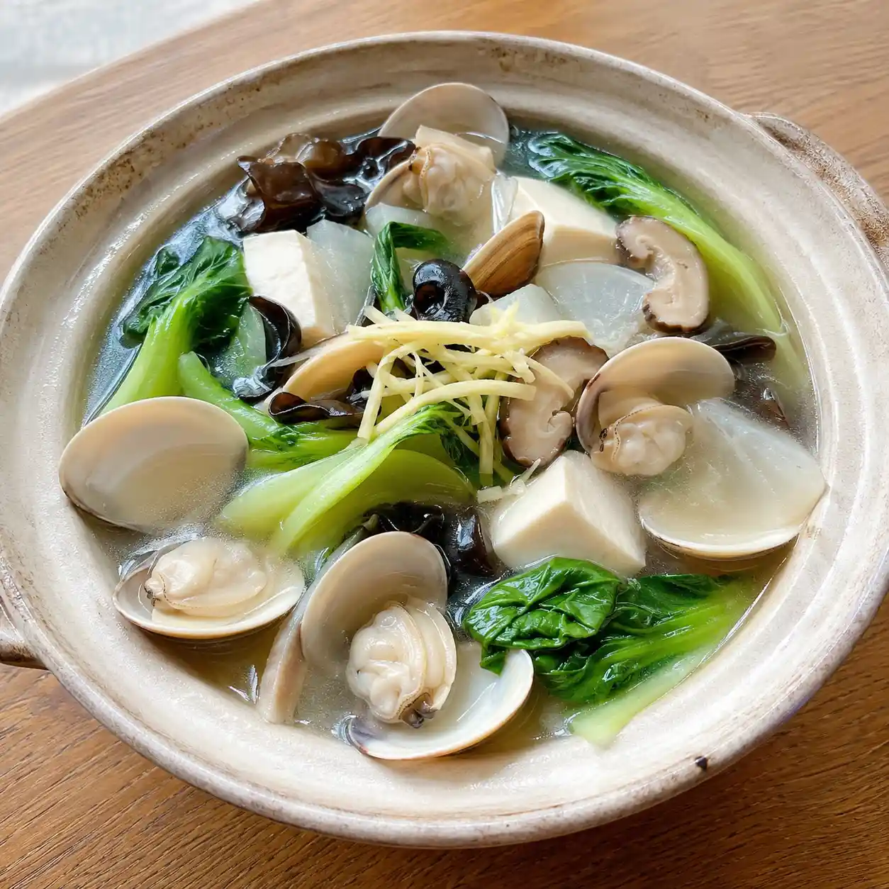 蛤蜊青江菜豆腐清燉