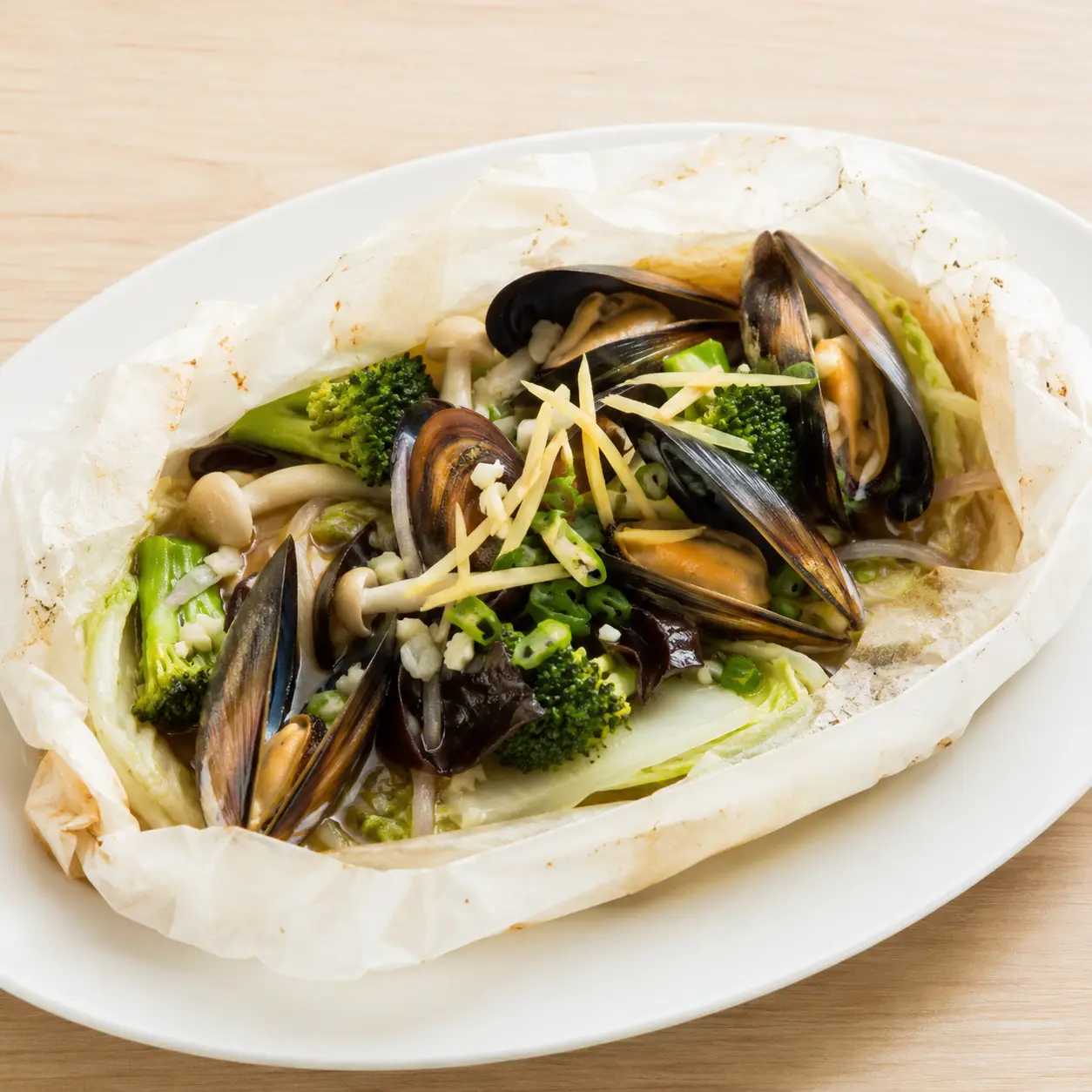 蔥薑淡菜白菜紙包蒸烤